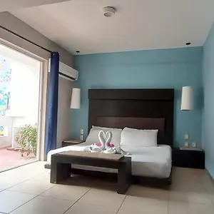 Blvd Hotel Playa del Carmen
